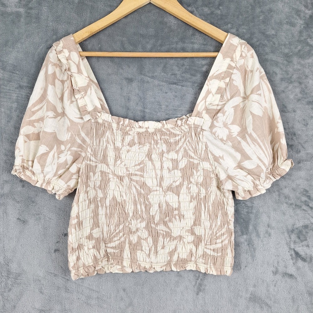 Womens Top XL Linen Blend Crop Milkmaid Floral Boho Feminine Smocked Cottagecore